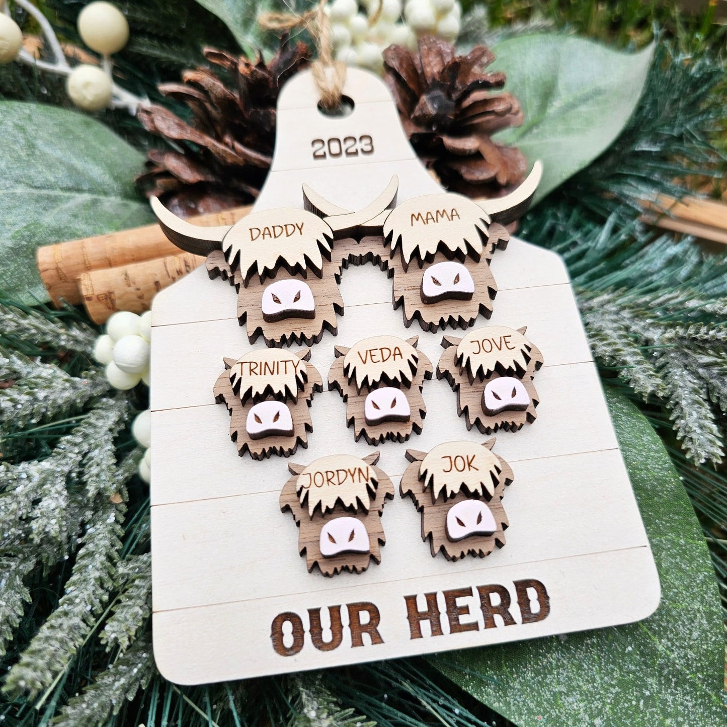 Cute Highland Cow Cattle Tag Christmas Ornament ~ Personalized Trendy Ornament ~ Family Name Ornament ~ Kids Names ~ 2023 Christmas